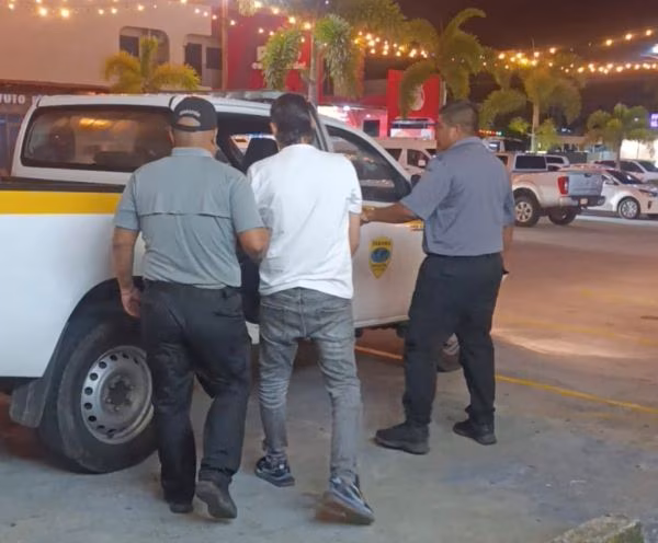 Evadió los controles migratorios.