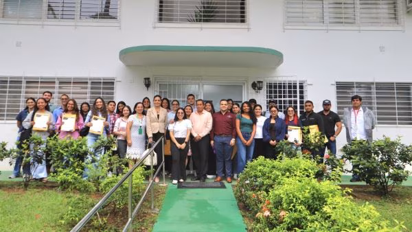 Nuevos profesionales para atender la producción nacional.